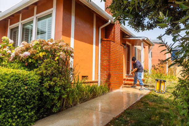 Best Residential Pressure Washing Services  in Milford City, CT